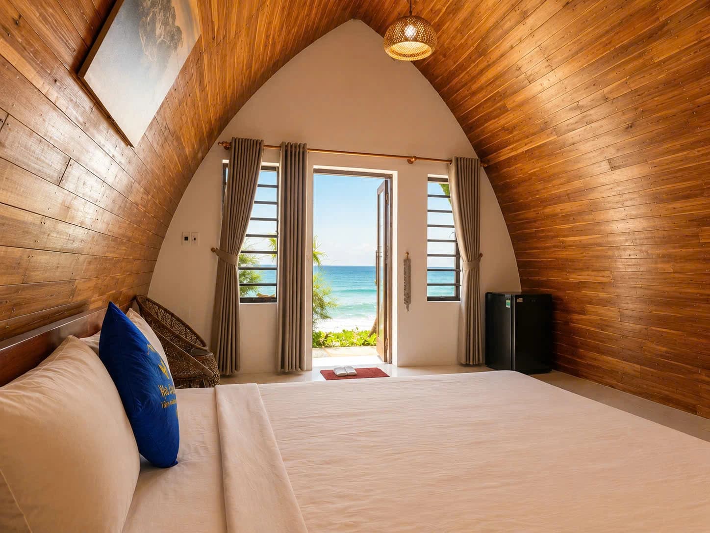 Bungalow Sát Biển 2 Người Lớn & 1 Trẻ Em 6