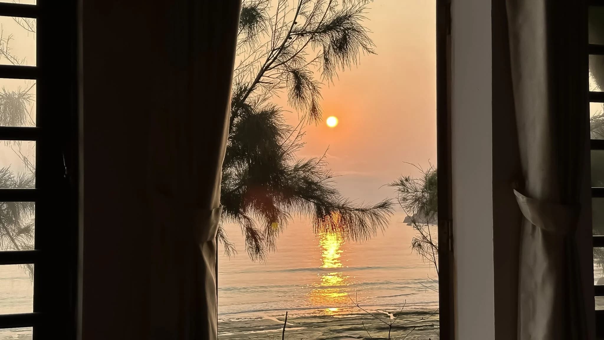 Bungalow Sát Biển 4 Người Lớn 3