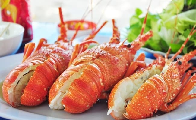 FRESH SEAFOOD