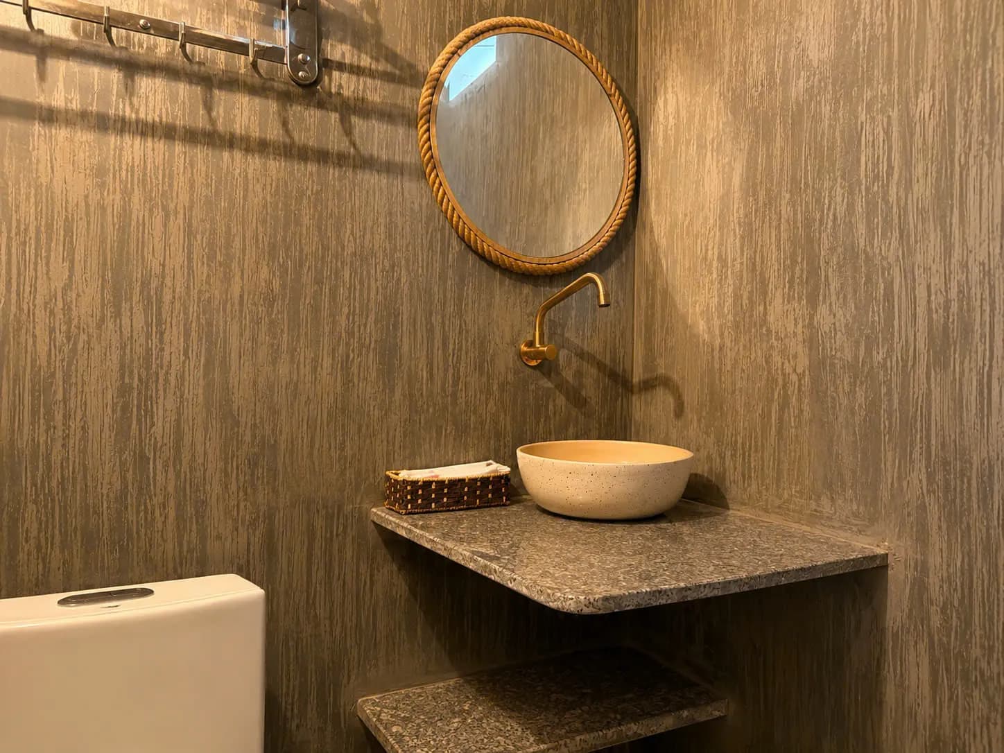 COMBO TRỌN GÓI ĂN & Ở 2 NGÀY 1 ĐÊM VILLA NHÀ GỖ VIEW BIỂN — CẢ CĂN 38NL 22