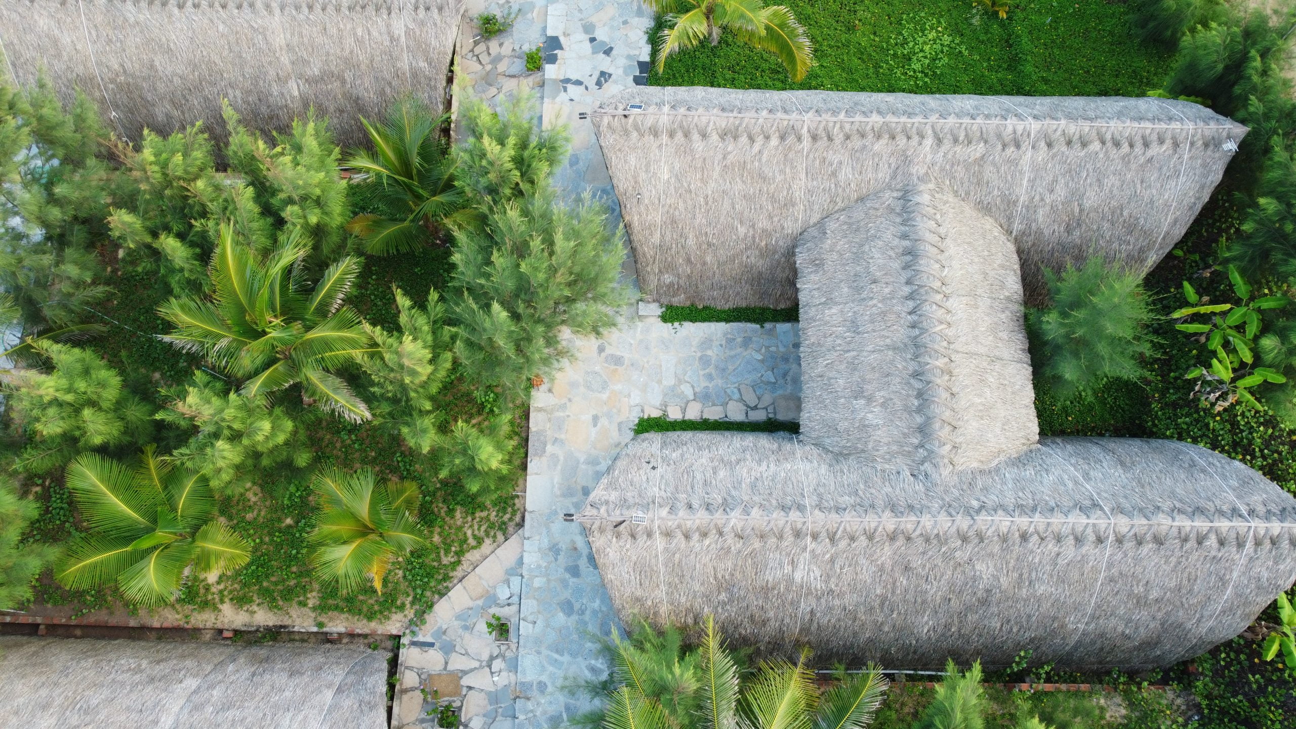 Resort ở Sông Cầu Phú Yên đang được nhiều du khách lựa chọn nhất hiện nay 3 Hòa Lợi resort được thiết kế rất độc đáo